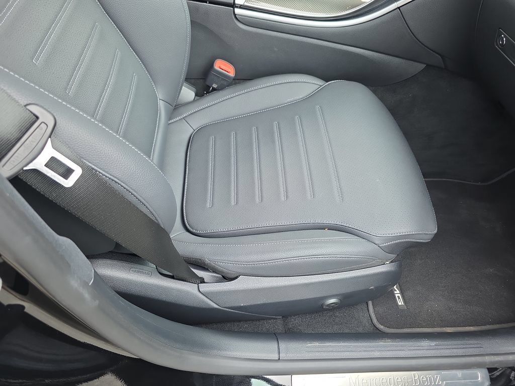 Certified 2025 Mercedes-Benz C 300 4MATIC Sedan image 12