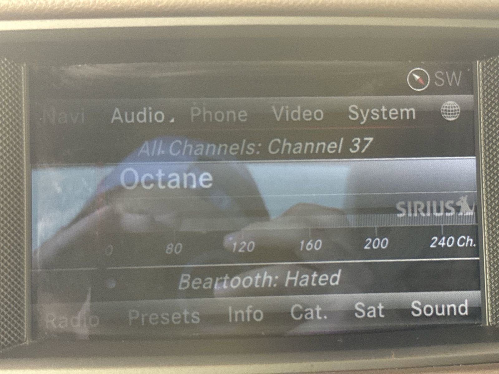 Used 2015 Mercedes-Benz SL 550 image 20