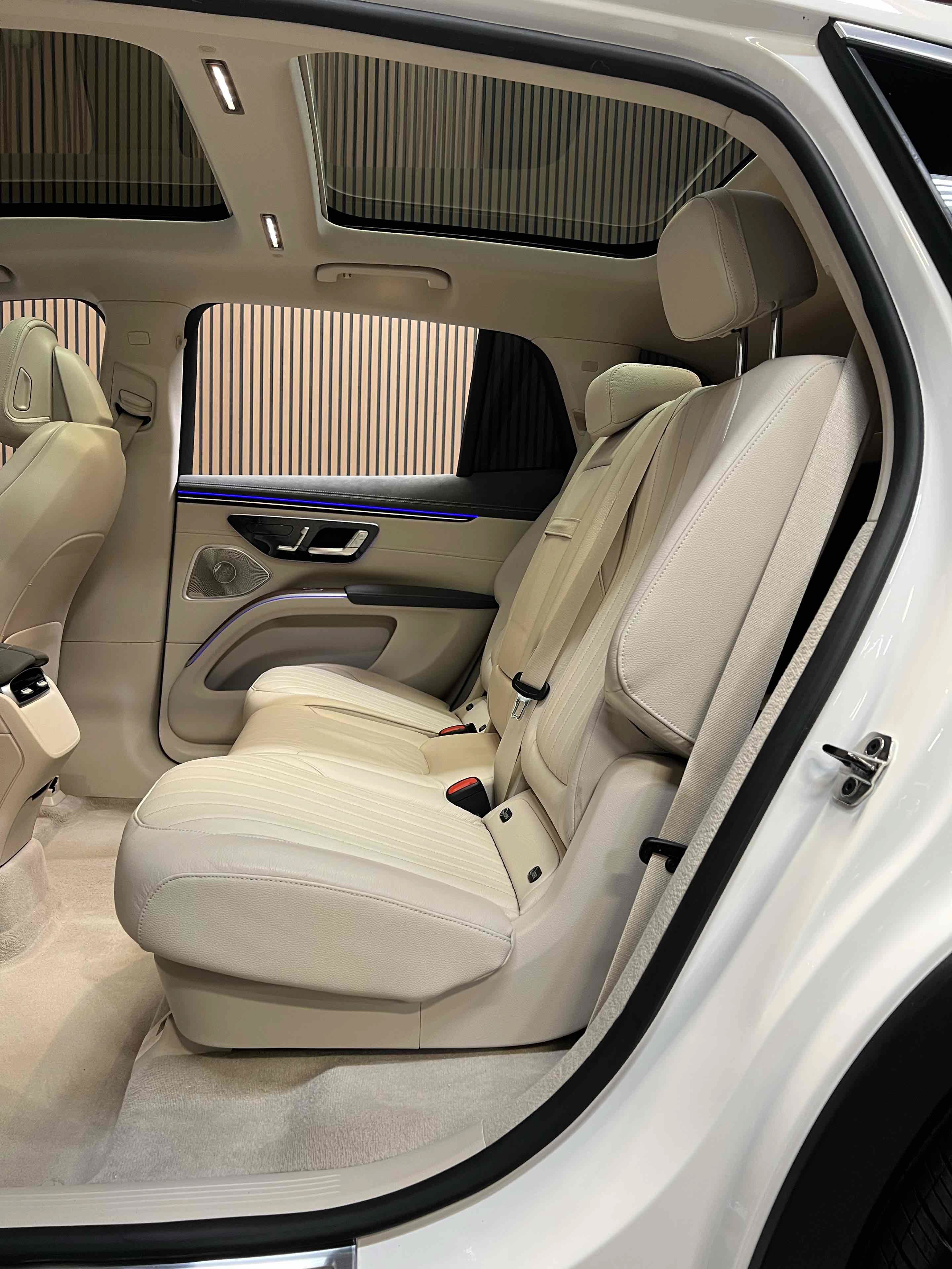 Used 2023 Mercedes-Benz EQS 450+ SUV image 36