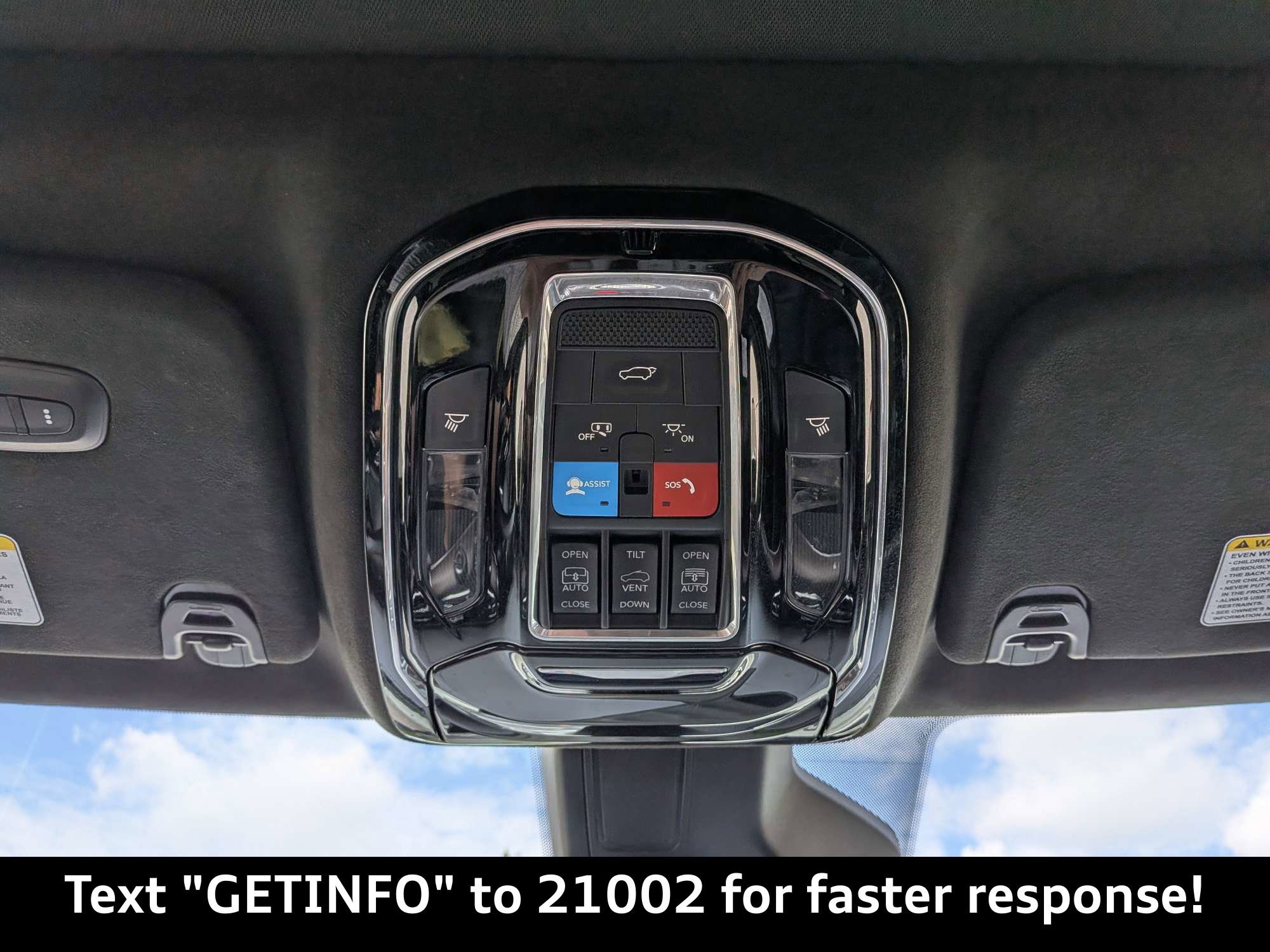 Used 2023 Jeep Grand Wagoneer L Series II AWD/4WD image 29