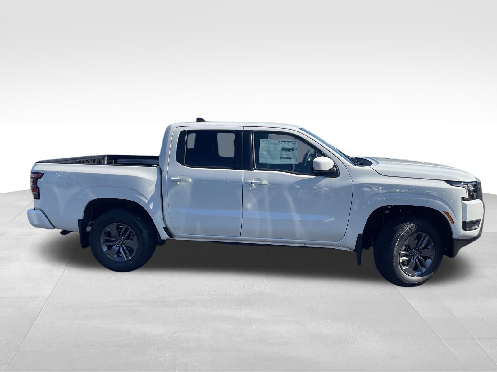 New 2026 Nissan Frontier SV image 10