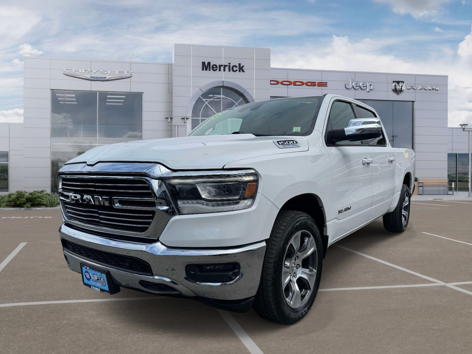 Used 2023 RAM 1500 Laramie AWD/4WD video 4