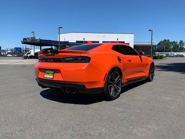 Used 2018 Chevrolet Camaro SS w/ Hot Wheels Edition RWD image 5