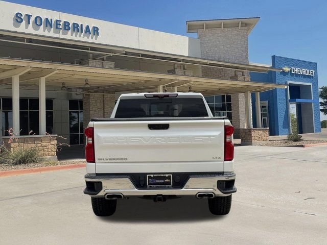 Used 2023 Chevrolet Silverado 1500 LTZ w/ Technology Package AWD/4WD image 6