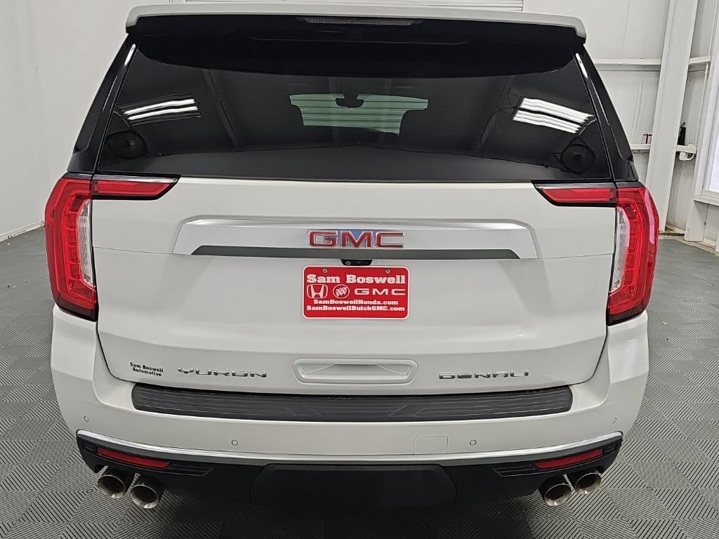 Used 2022 GMC Yukon Denali w/ Advanced Technology Package RWD image 8