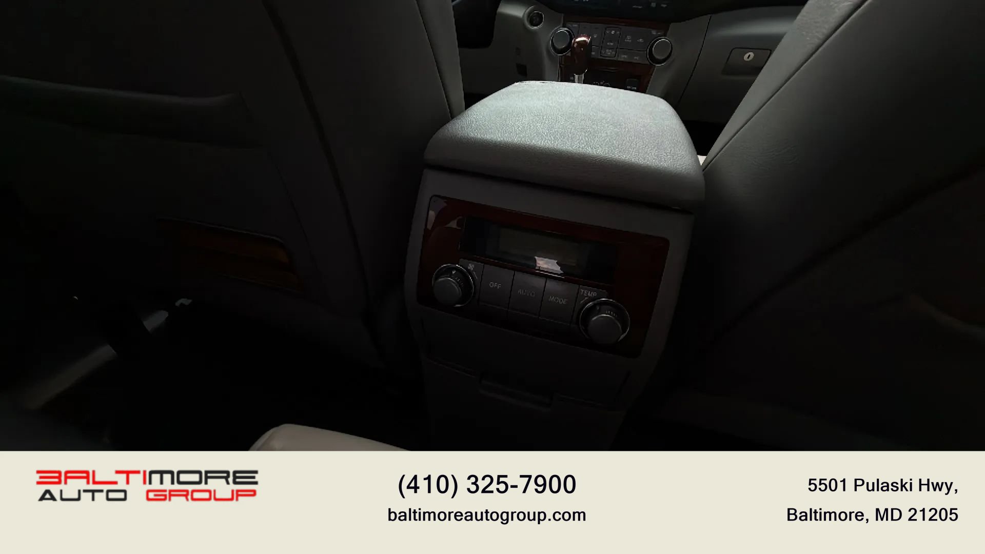 Used 2012 Toyota Highlander Limited w/ Tow Pkg AWD/4WD image 35