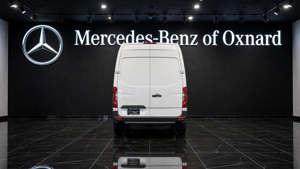 Used 2026 Mercedes-Benz Sprinter 2500 image 5