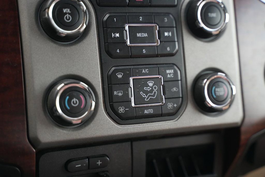 Used 2014 Ford F350 King Ranch image 44