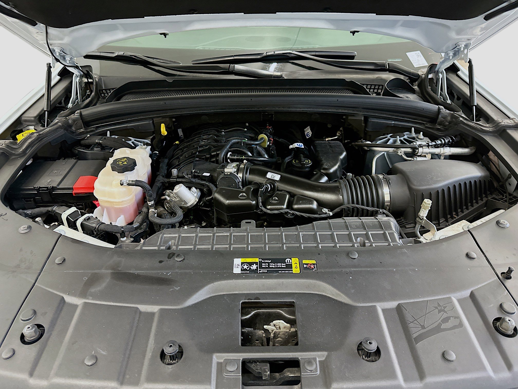 Used 2024 Jeep Grand Cherokee L Laredo image 35