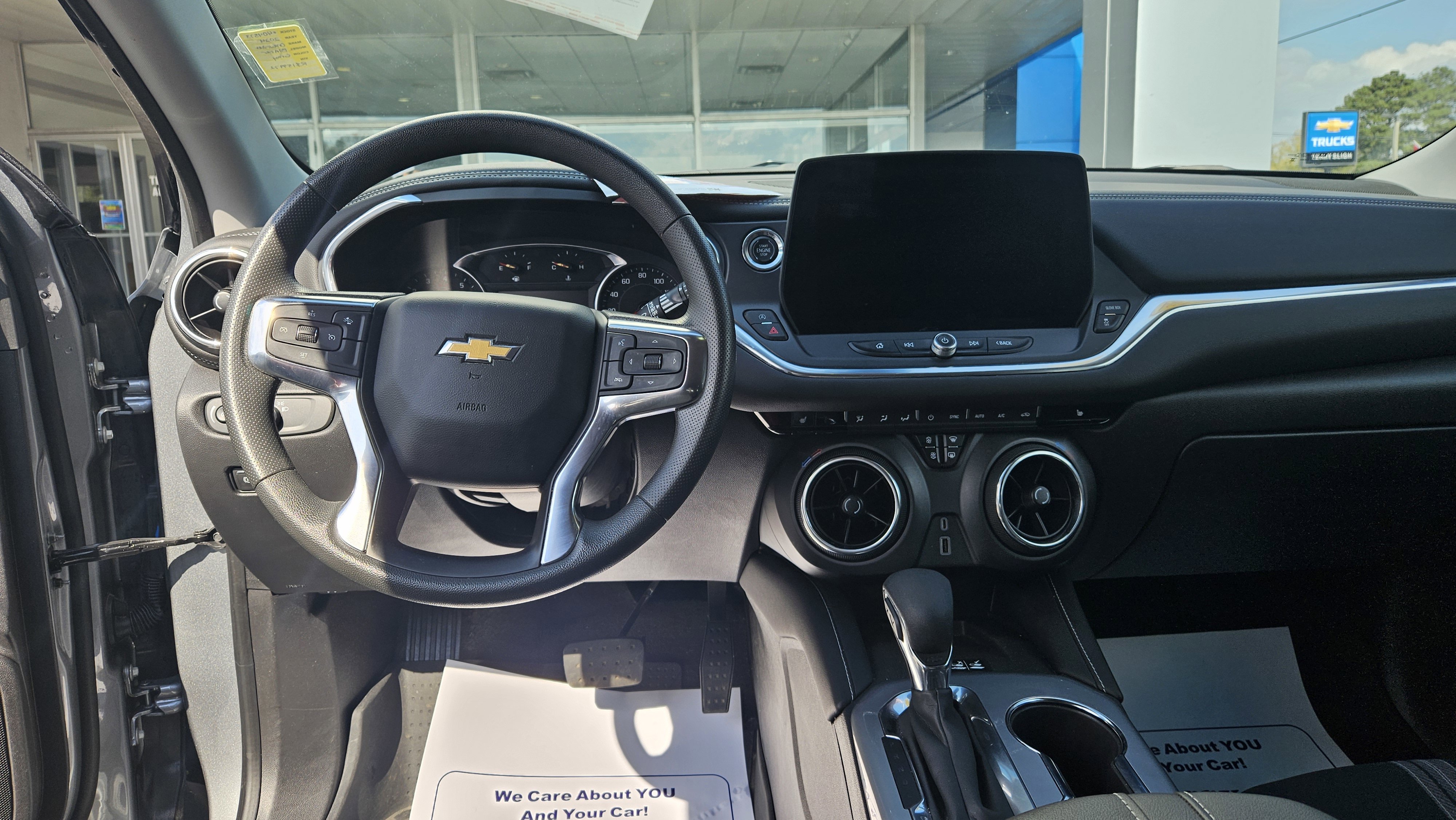 Used 2024 Chevrolet Blazer LT w/ Redline Edition image 12