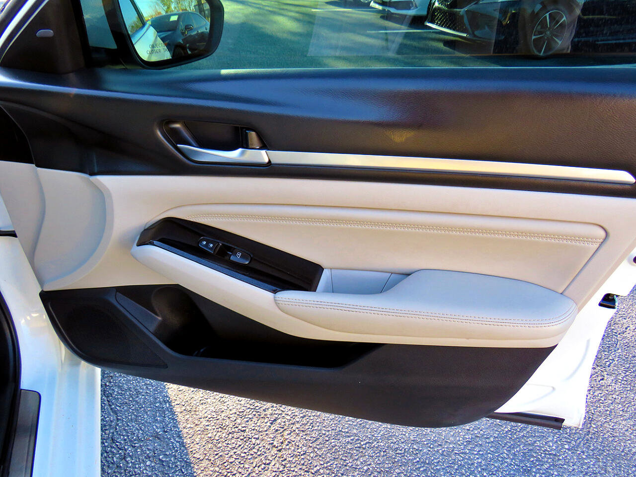 Used 2022 Nissan Altima 2.5 Platinum image 36