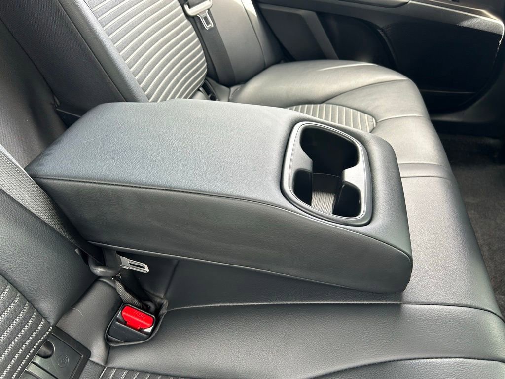 Used 2023 Toyota Camry SE image 38