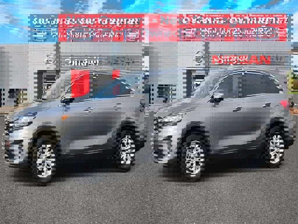 Used 2019 Kia Sorento LX w/ LX Convenience Package image 4