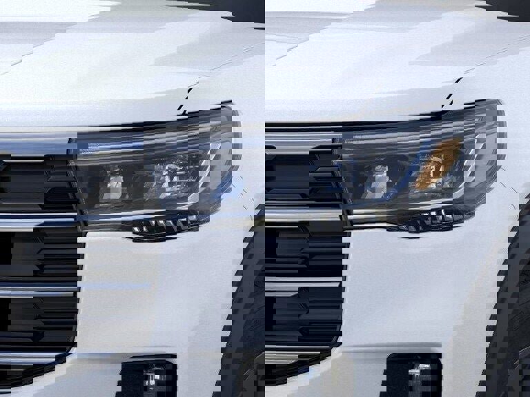 New 2025 Ford Explorer Active w/ Active Comfort Package image 13