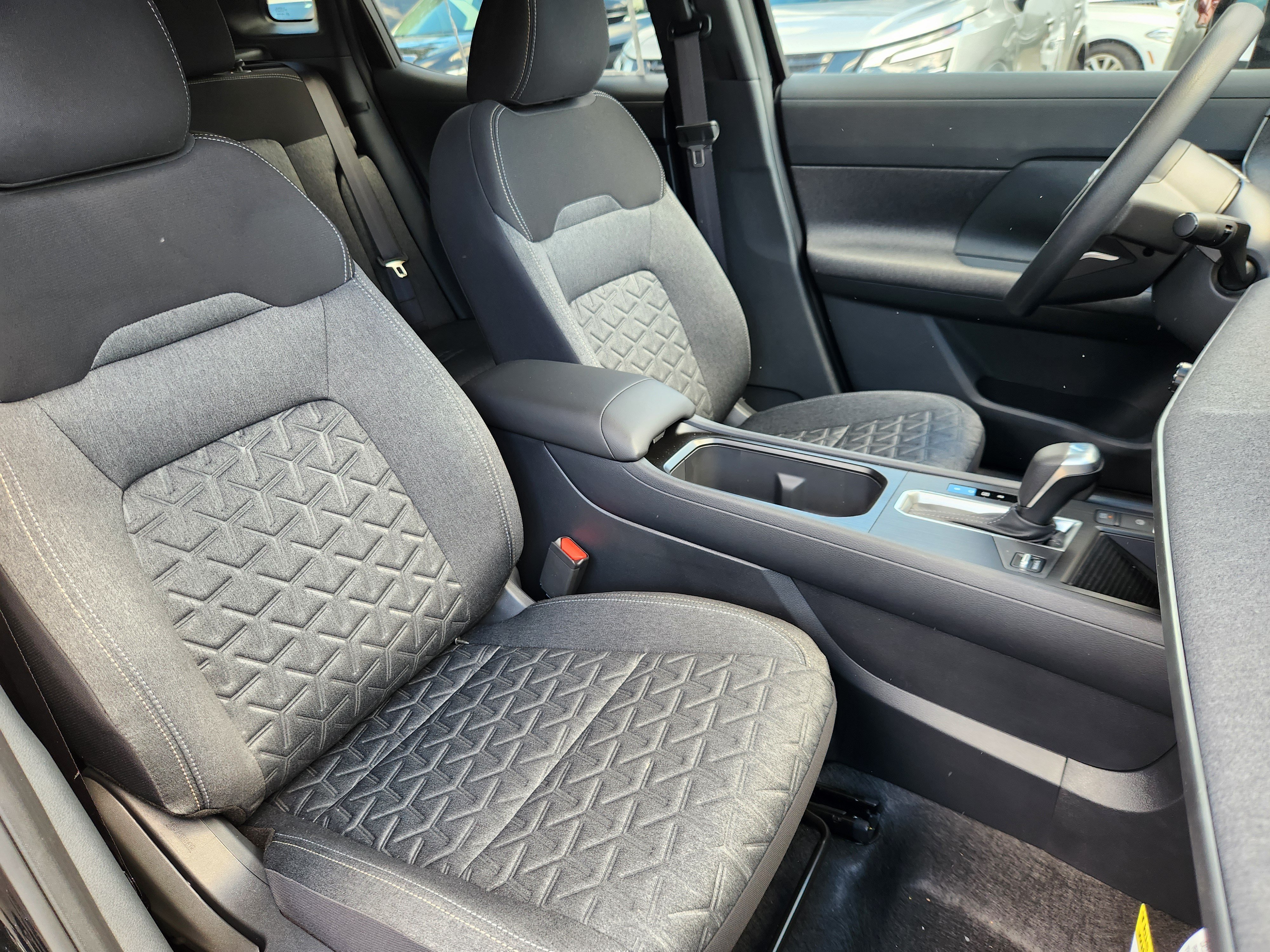 Used 2026 Nissan Kicks SV AWD/4WD image 26