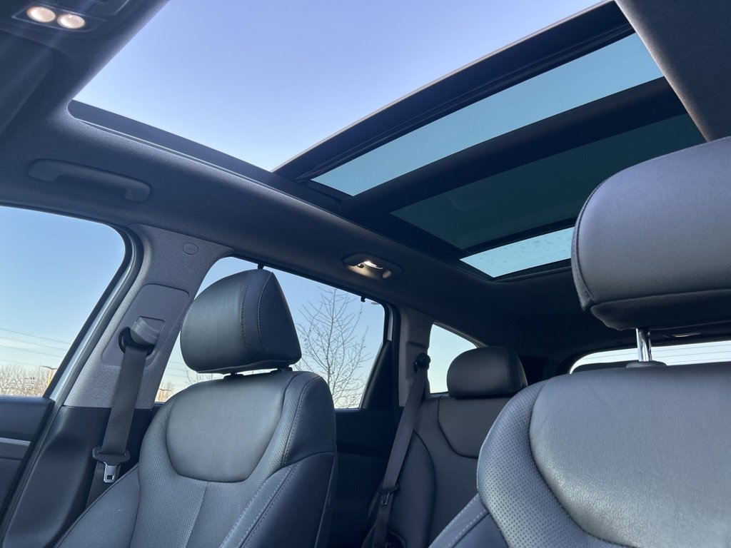 Used 2020 Hyundai Santa Fe SEL w/ Cargo Package image 10