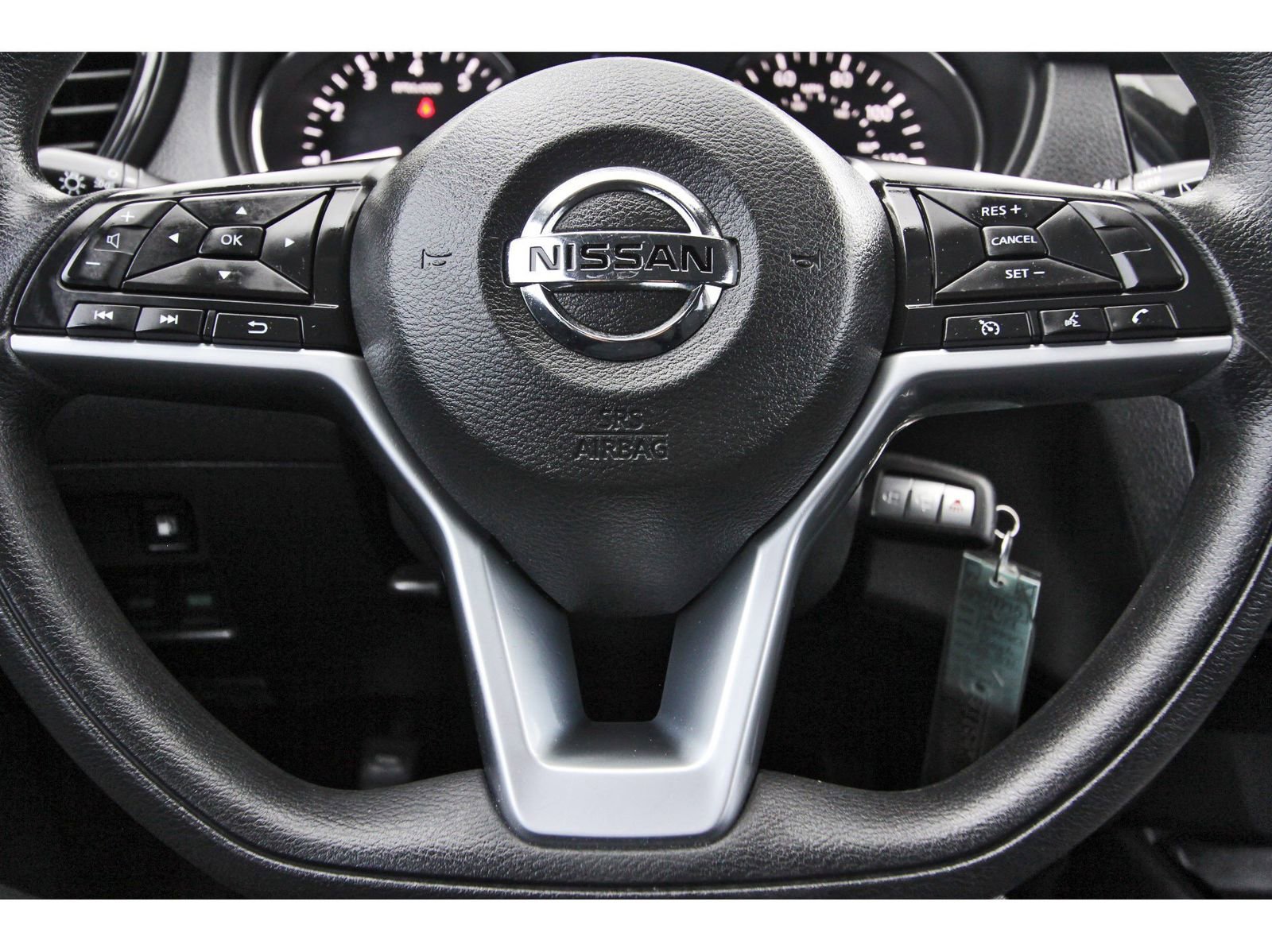 Used 2019 Nissan Rogue S AWD/4WD image 17