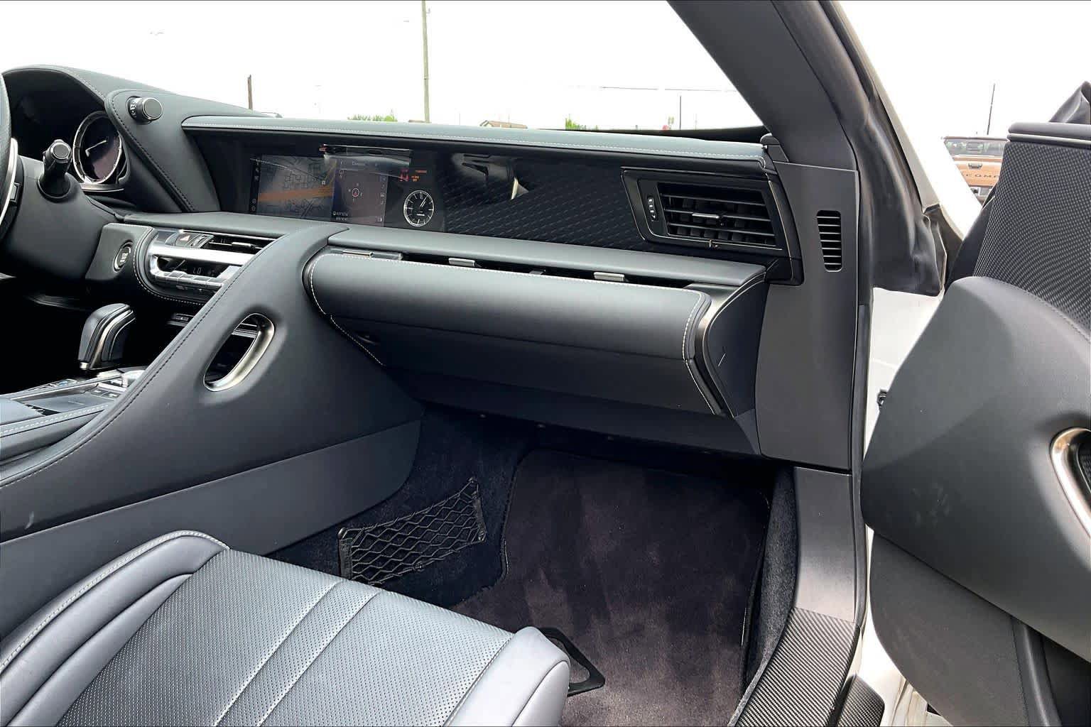Used 2021 Lexus LC 500 Convertible w/ Touring Package RWD image 16