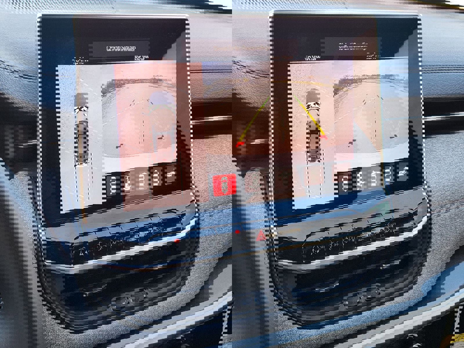 Used 2024 Jeep Compass Latitude w/ Sun and Sound Group image 27