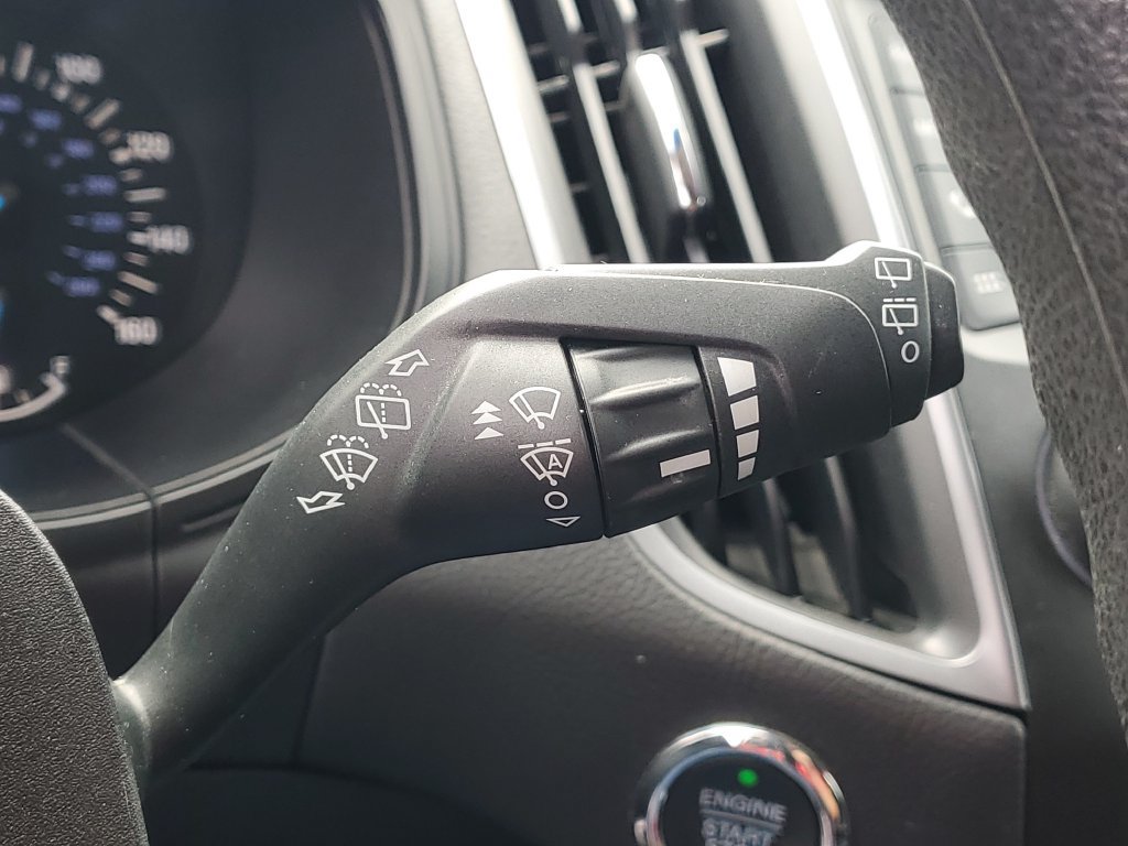 Used 2019 Ford Edge SE AWD/4WD image 13