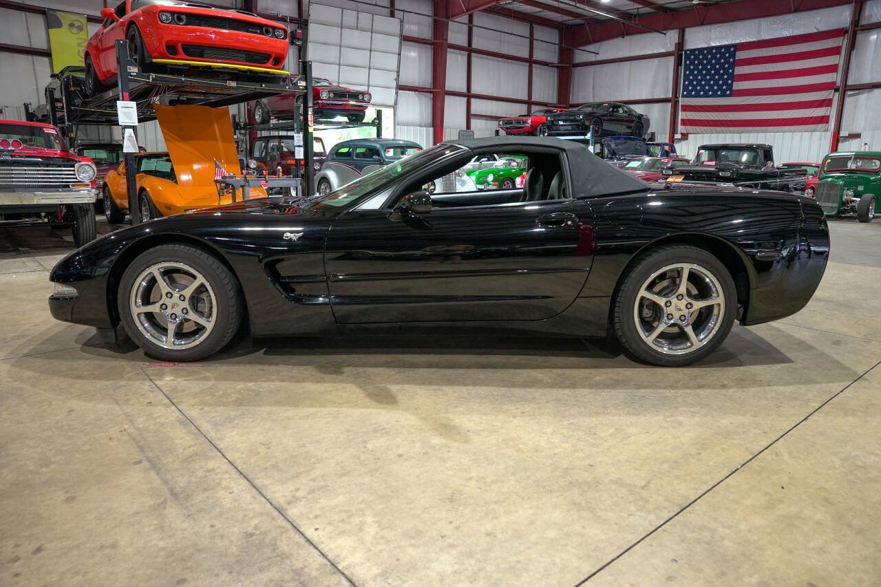 Used 2003 Chevrolet Corvette Convertible w/ Preferred Equipment Group1 RWD image 21