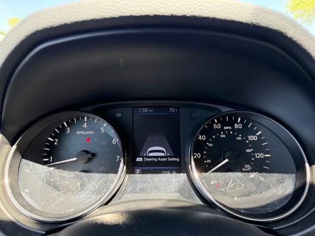 Used 2020 Nissan Rogue SV w/ Premium Package FWD image 19