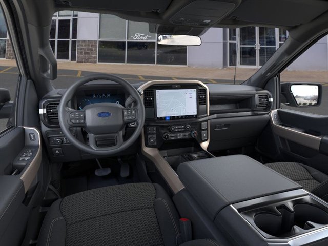 New 2025 Ford F150 STX w/ Equipment Group 201A FX4 image 9