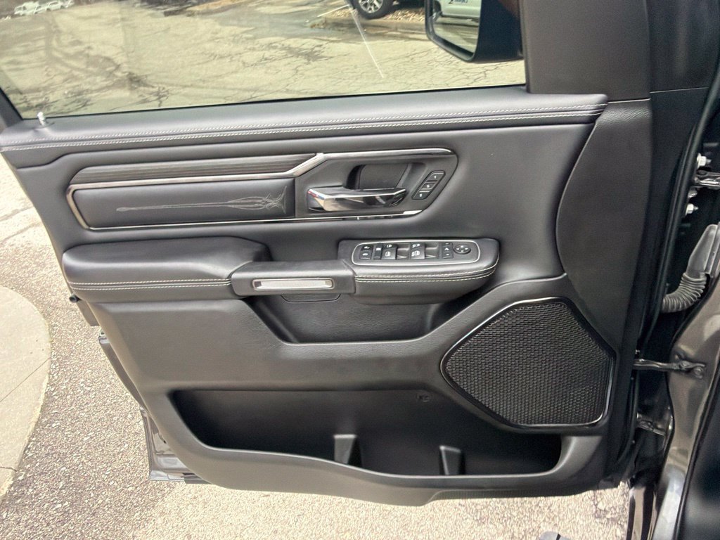 Used 2022 RAM 1500 Limited AWD/4WD image 35