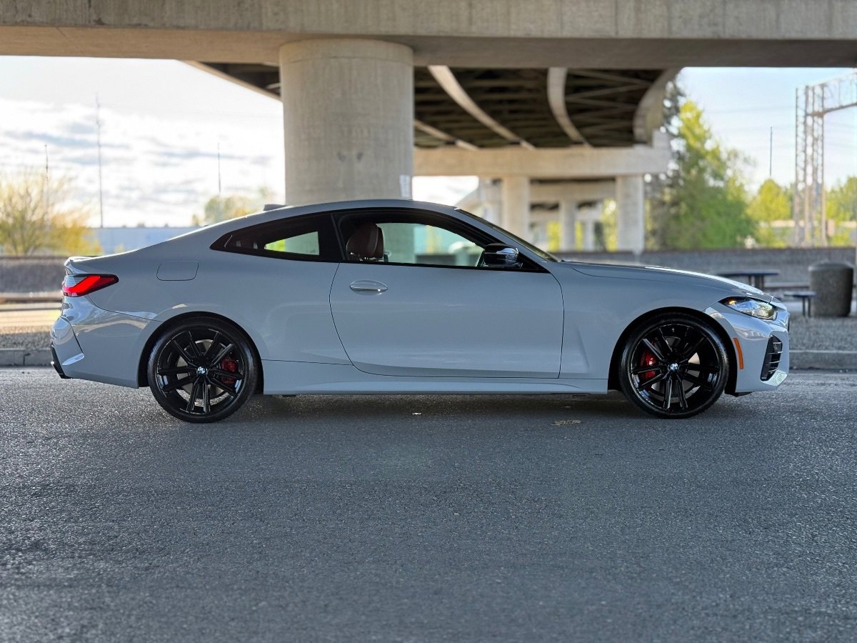 Used 2023 BMW M440i Coupe w/ Premium Package RWD image 10