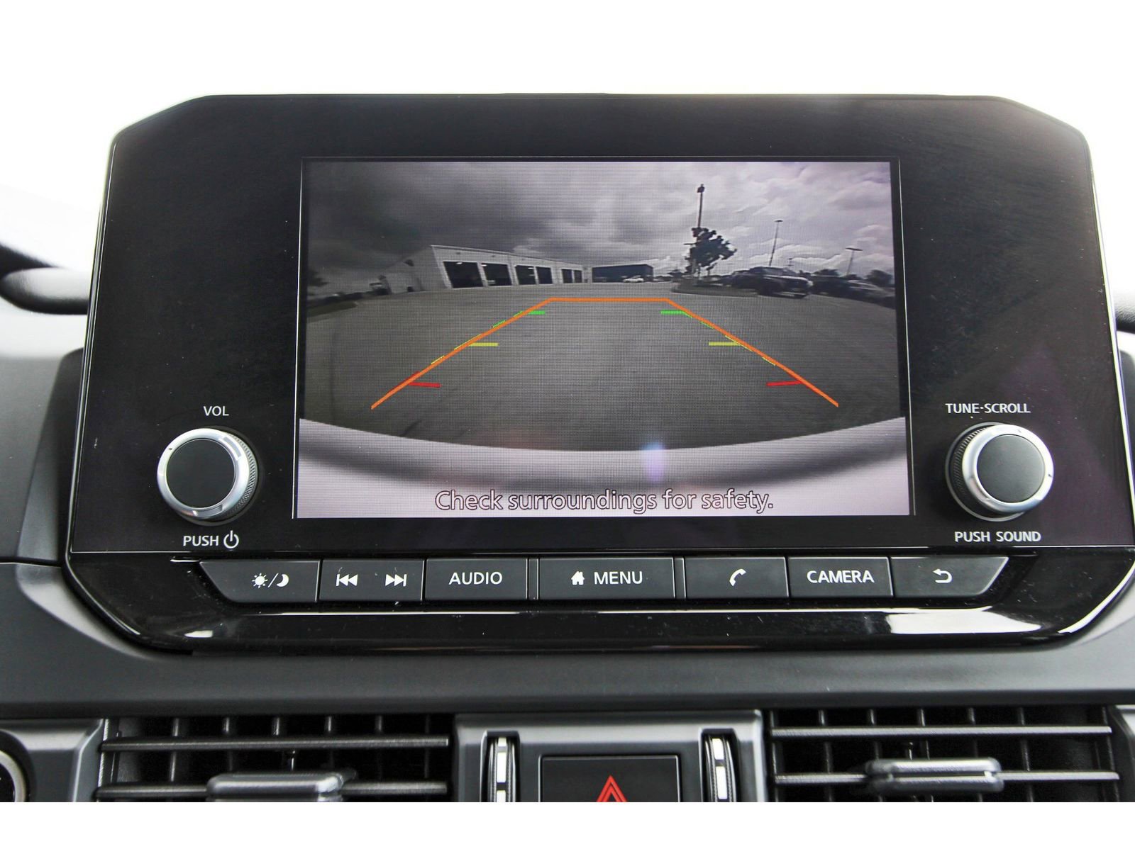Used 2023 Nissan Pathfinder S FWD image 25