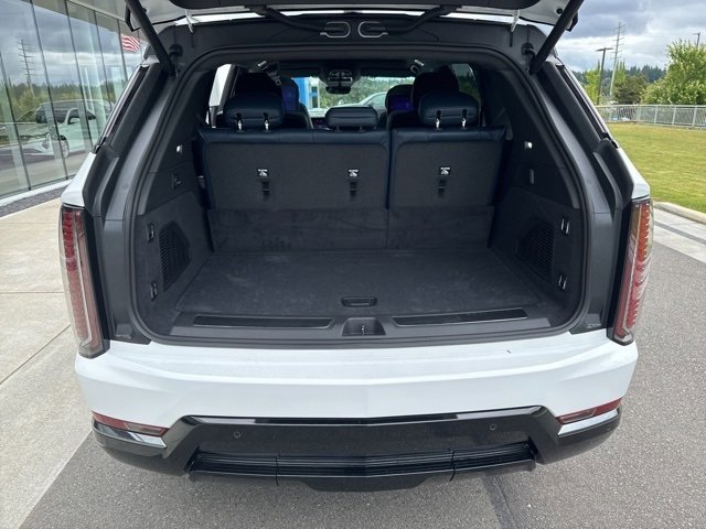 New 2025 Cadillac Escalade IQ Sport 2 w/ LPO, ONYX Package image 12