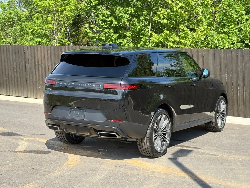 Certified 2024 Land Rover Range Rover Sport SE AWD/4WD image 5