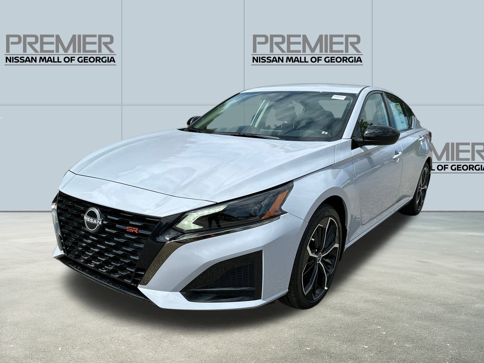 New 2025 Nissan Altima 2.5 SR