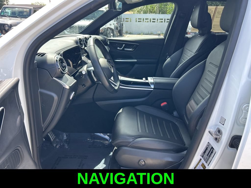Used 2025 Mercedes-Benz GLC 300 4MATIC image 7
