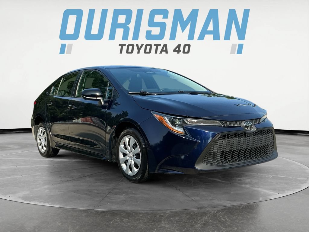 Used 2023 Toyota Corolla LE FWD image 1