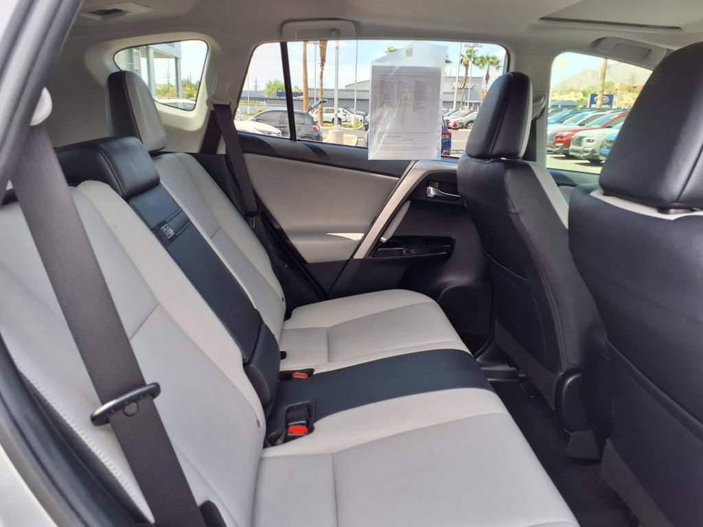 Used 2017 Toyota RAV4 Limited AWD/4WD image 22