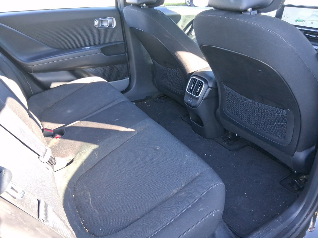 Used 2023 Hyundai Ioniq 6 SE RWD image 19