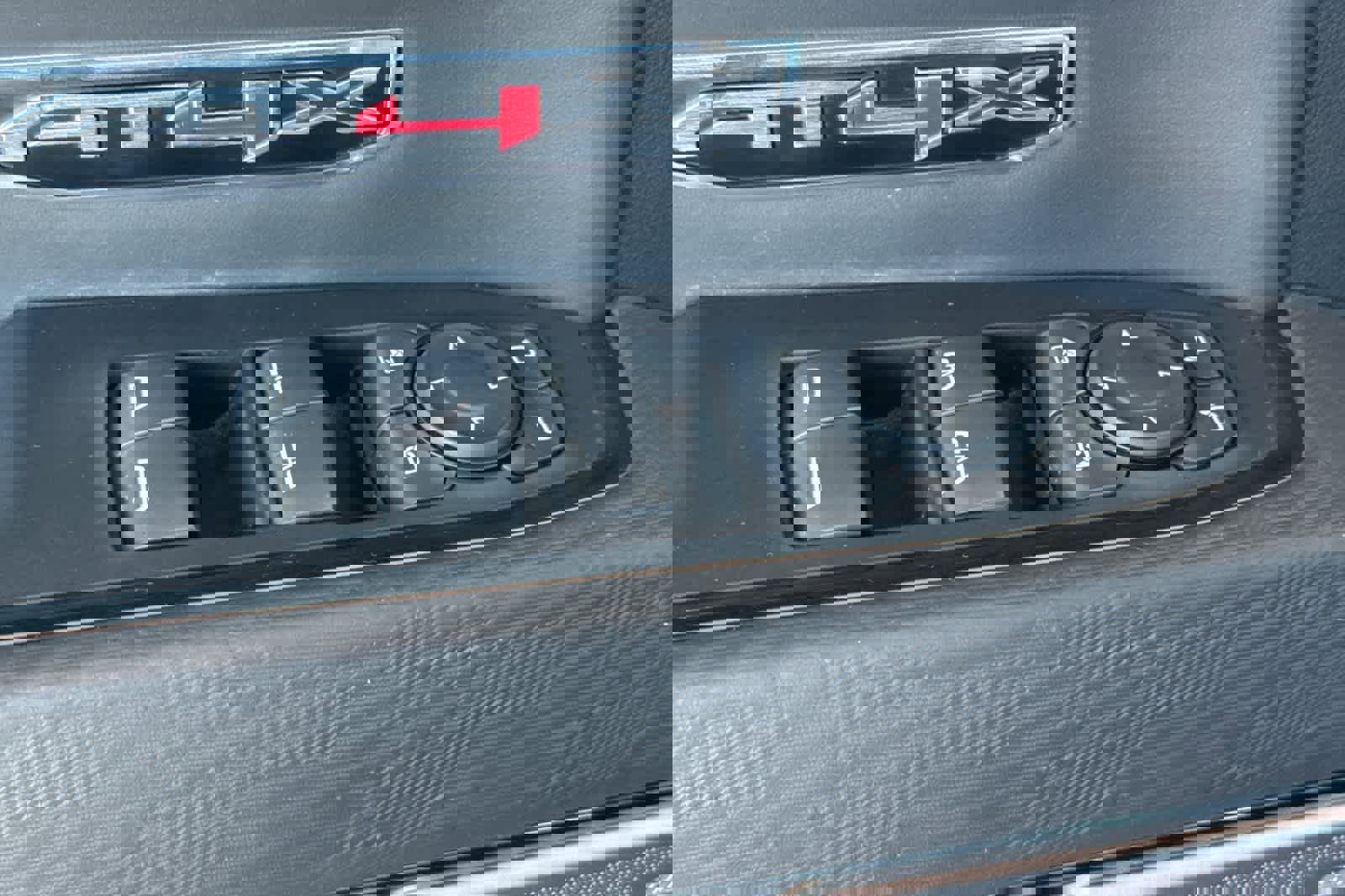 Used 2023 GMC Sierra 1500 AT4X image 13