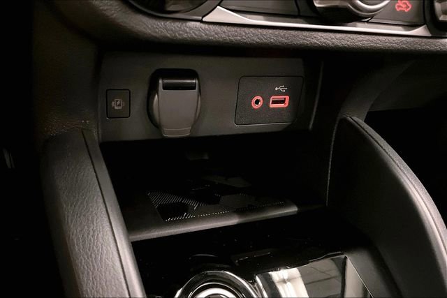 New 2025 Nissan Versa SV w/ Trunk Package image 28