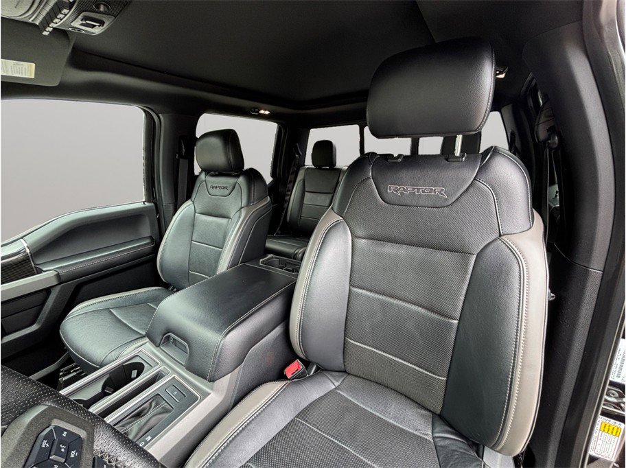 Used 2018 Ford F150 Raptor w/ Equipment Group 802A Luxury AWD/4WD image 22