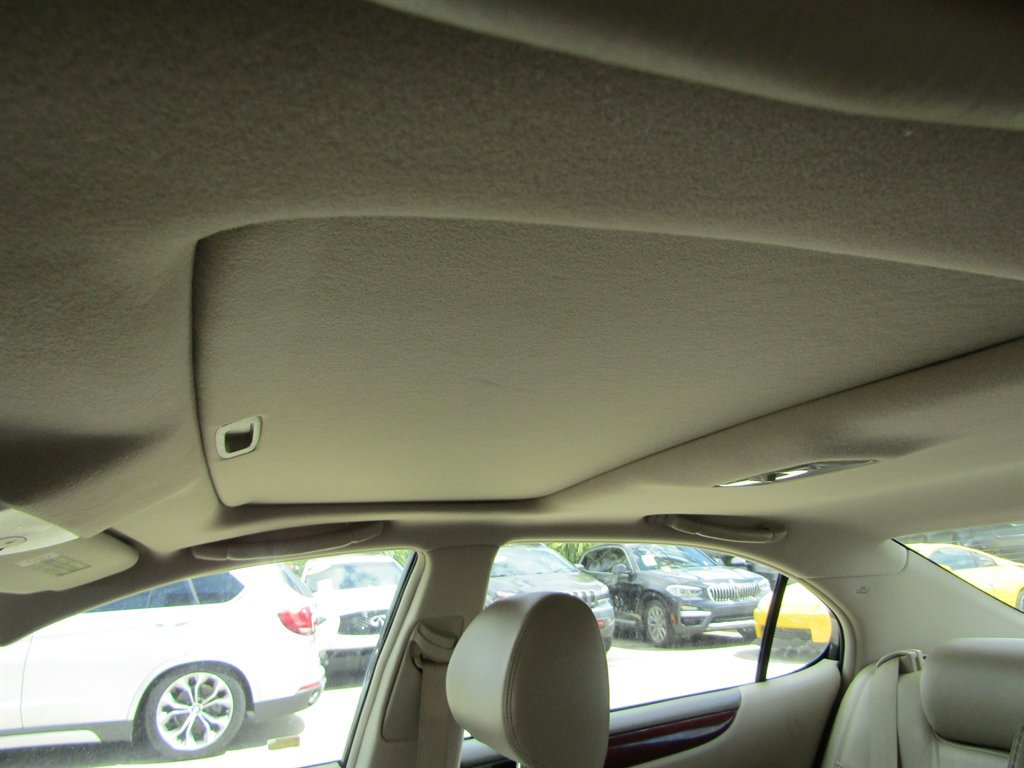 Used 2003 Lexus ES 330 image 11