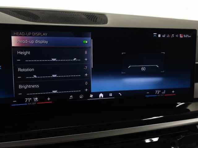 Used 2024 BMW X7 xDrive40i w/ M Sport Package image 24