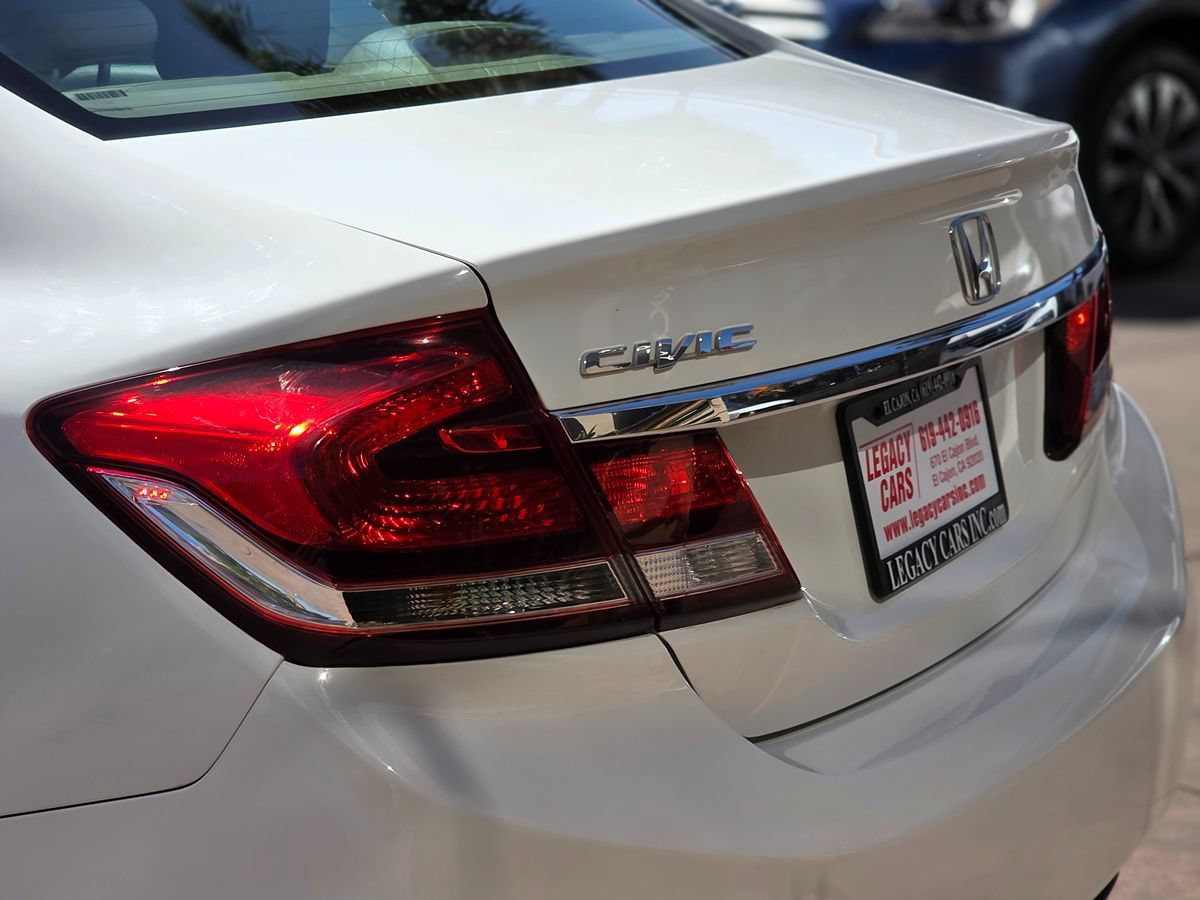 Used 2015 Honda Civic SE image 10