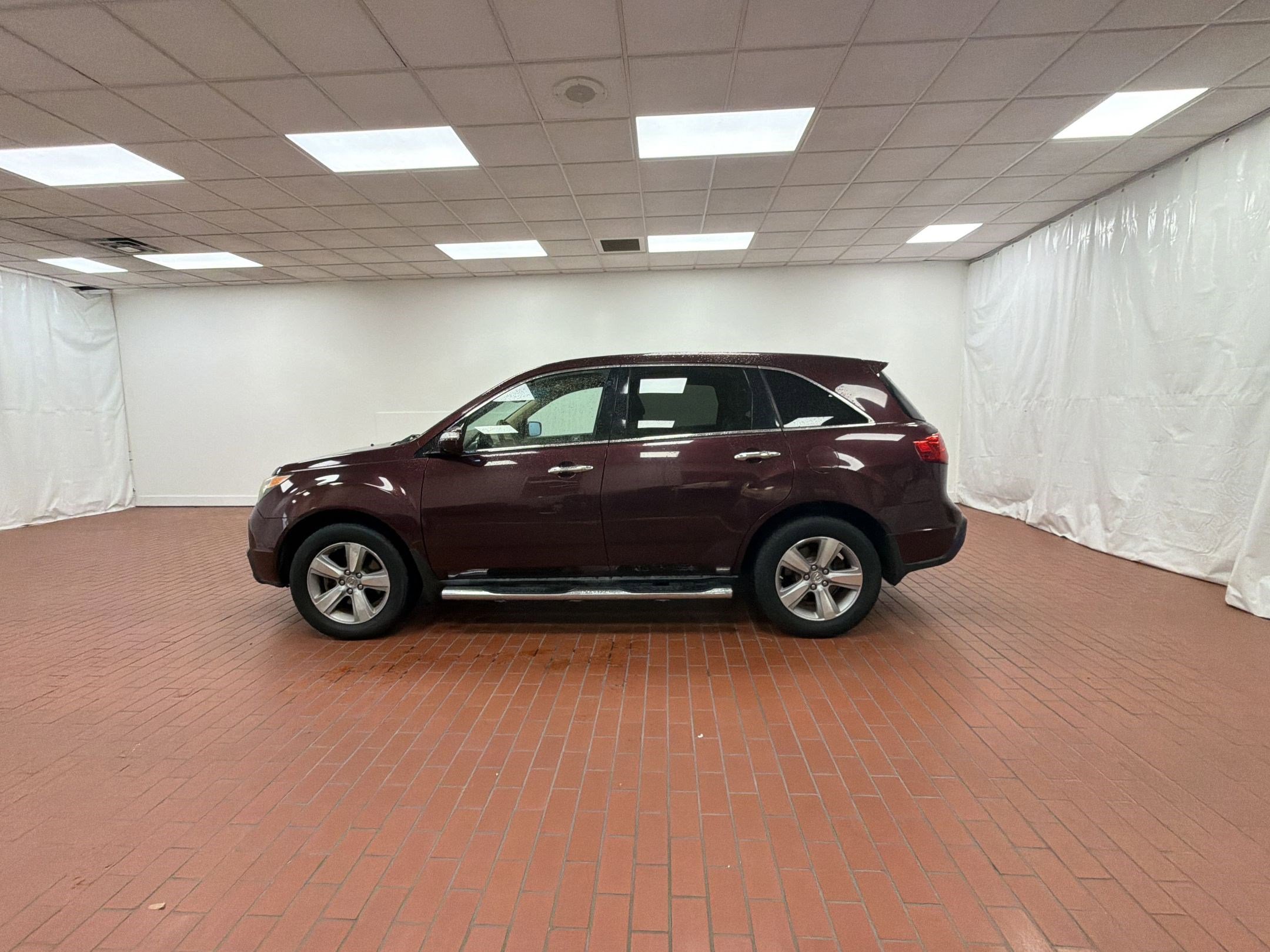Used 2011 Acura MDX w/ Technology Package image 2