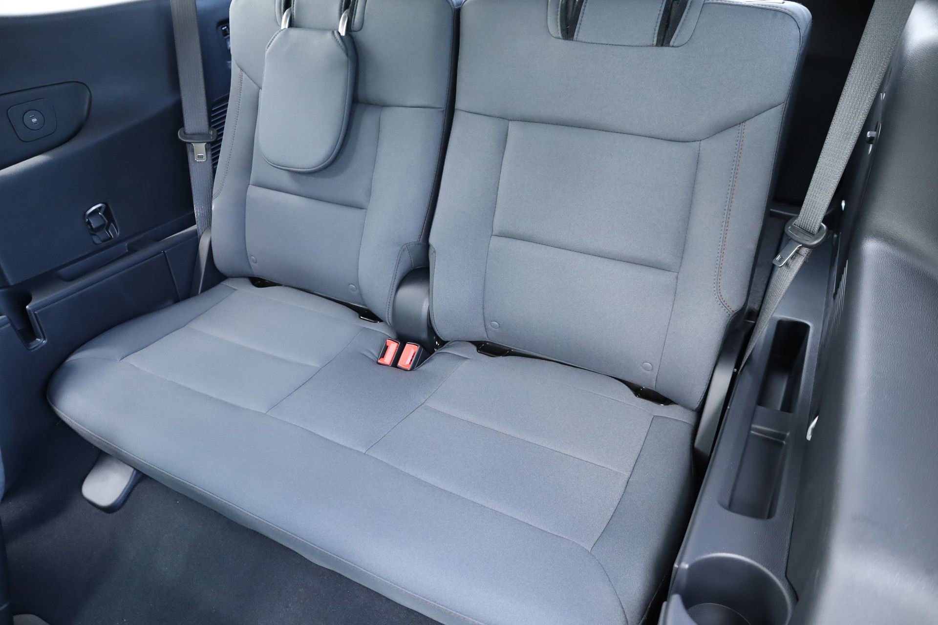 New 2026 Ford Explorer Active RWD image 15