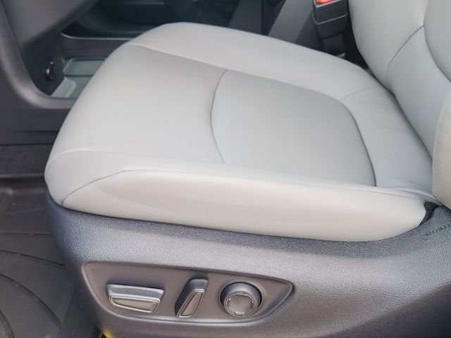 New 2026 Toyota Sienna XLE FWD image 18