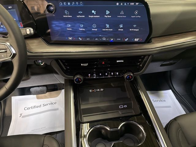 New 2026 Chevrolet Suburban LT w/ Comfort Package AWD/4WD image 18
