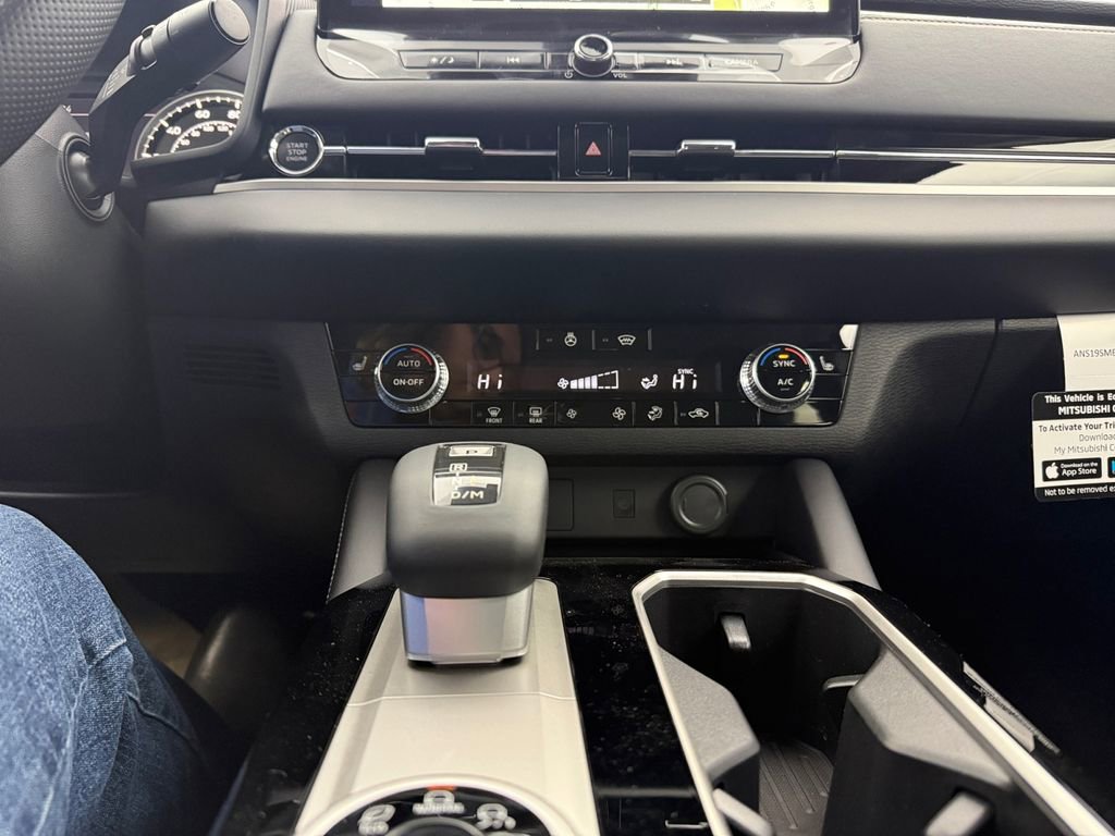 New 2026 Mitsubishi Outlander SE AWD/4WD image 22