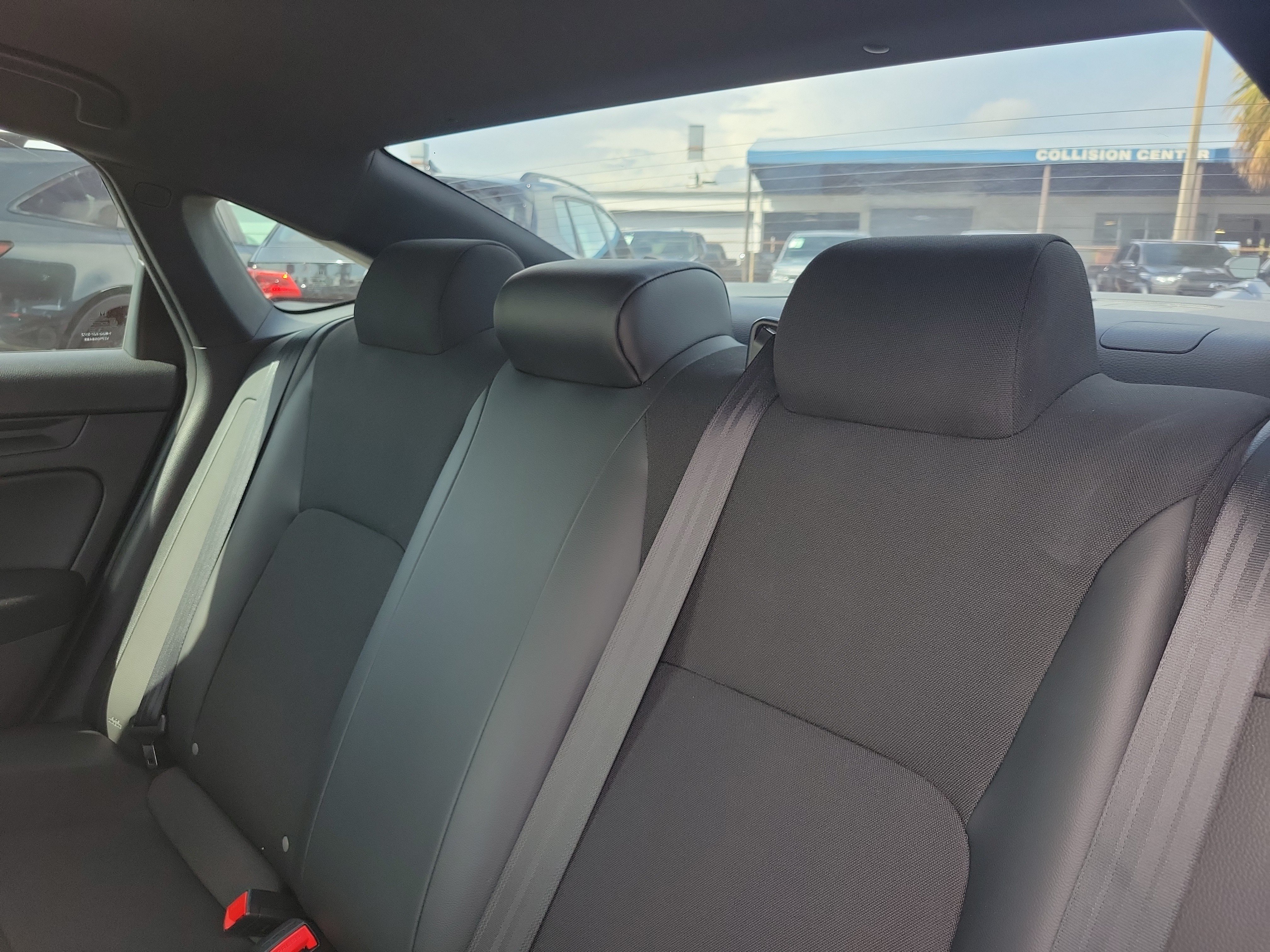 Used 2023 Honda Civic Sport image 12