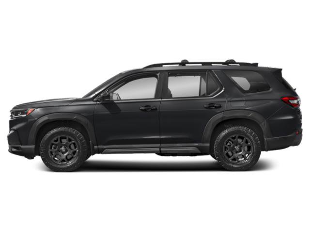 New 2025 Honda Pilot TrailSport image 3
